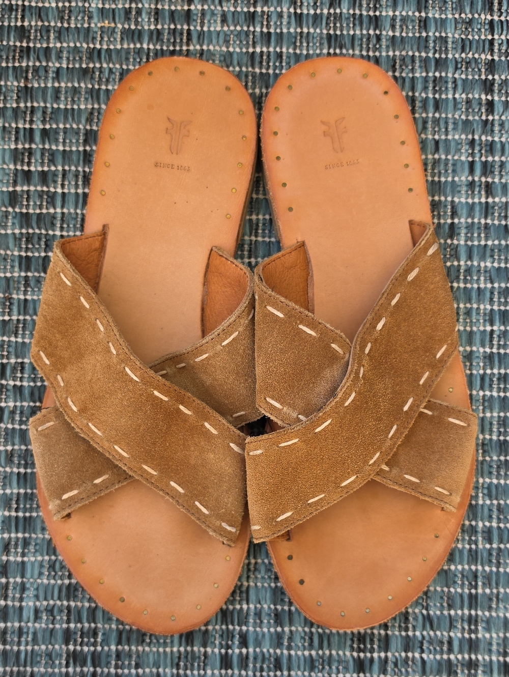 FRYE Women's Suede Crossband Slide Sandals - Tan